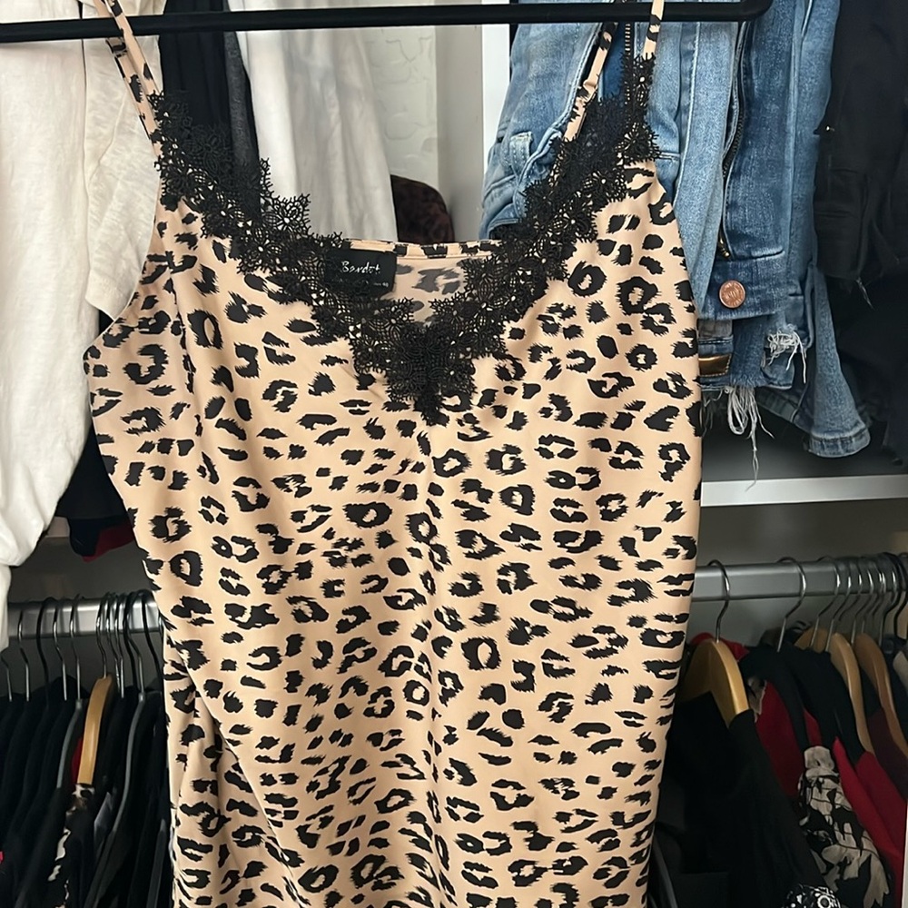 Bardot cheetah lace tank